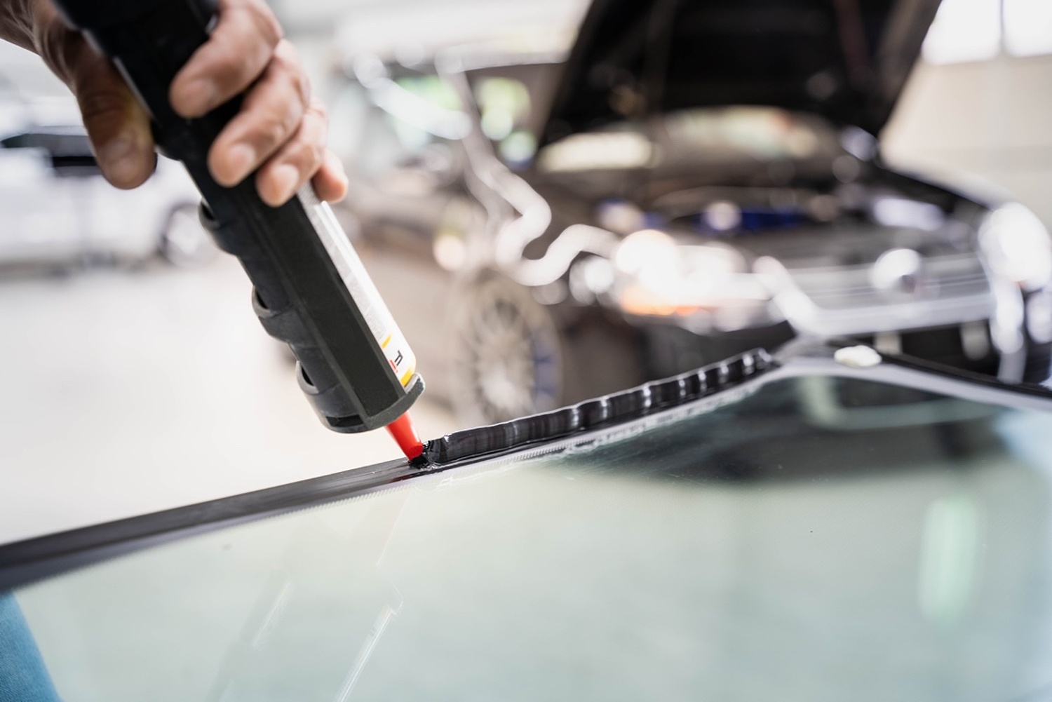 Warum sich eine professionelle Glasreparatur für Ihr Fahrzeug lohnt